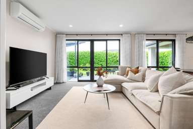 10 Johnnybro Place_2