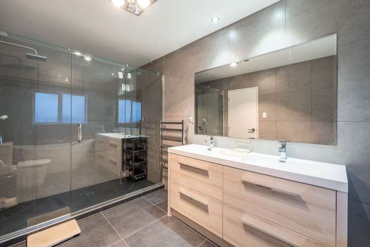 216e Metcalfe Road Ranui_16