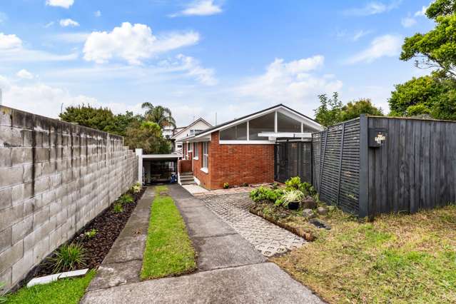 1/118 Lake Road Belmont_2