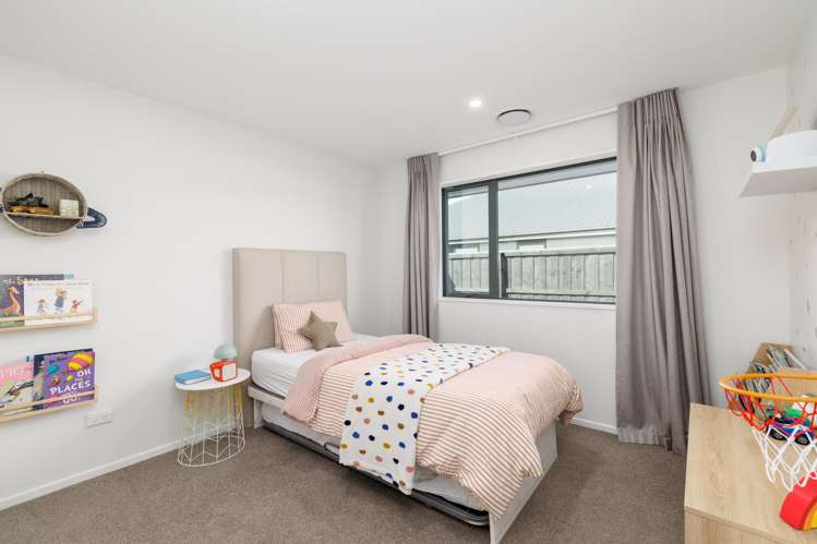 13 Stackwood Avenue Woodend_16