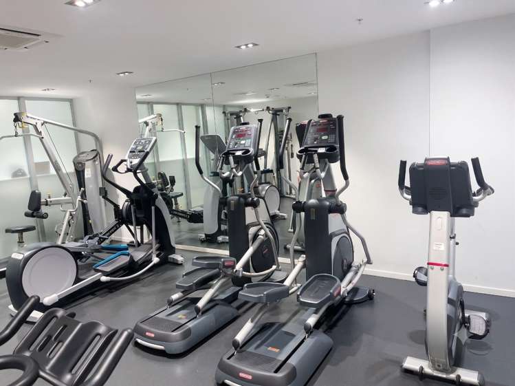 405/8 Airedale Street City Centre_17