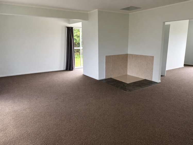  13 Charles Road Hannahs Bay_9