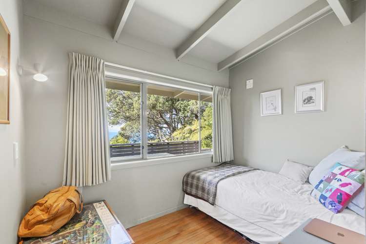 203 Howard Road Orere Point_10