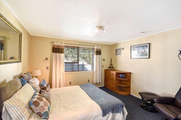 76 Greenwich Street Waihola_21