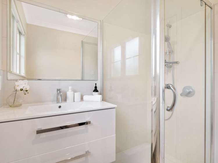 13 Vardon Road Saint Andrews_19