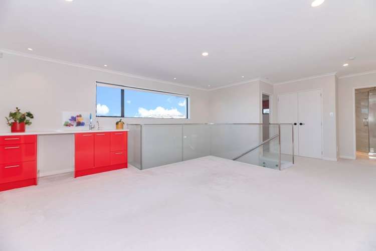56 Taikura Avenue Red Beach_14