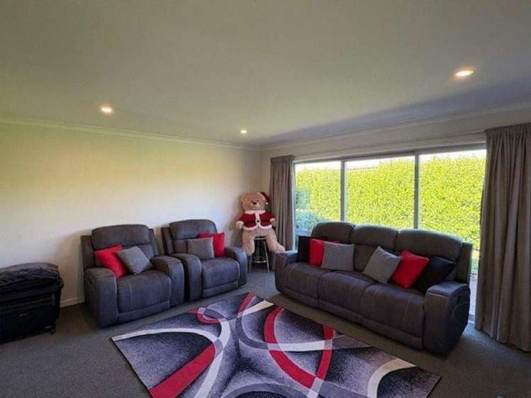 17 Loeb Place Rolleston_8