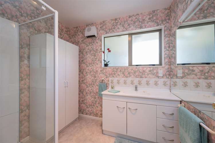 1 Barnaby Way The Wood_8