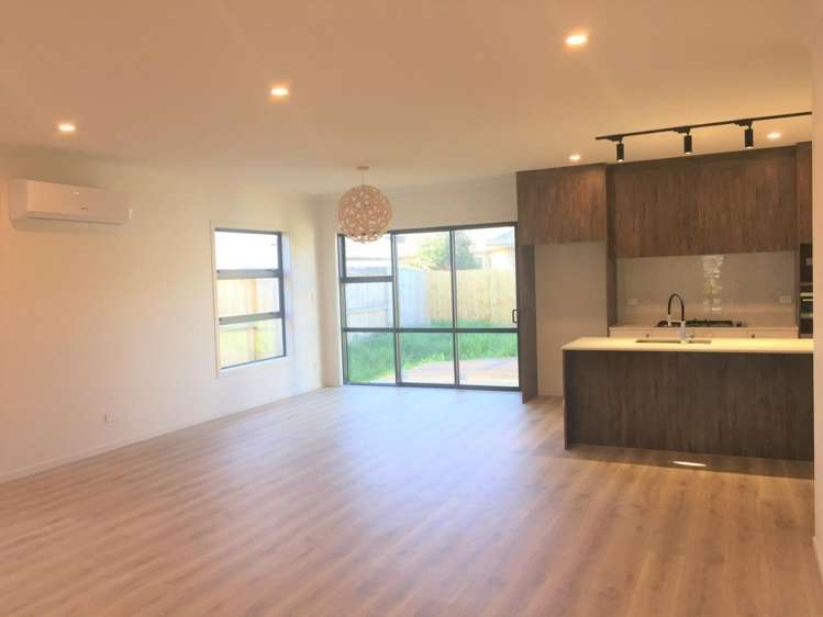 33 Awatira Drive Papamoa_2