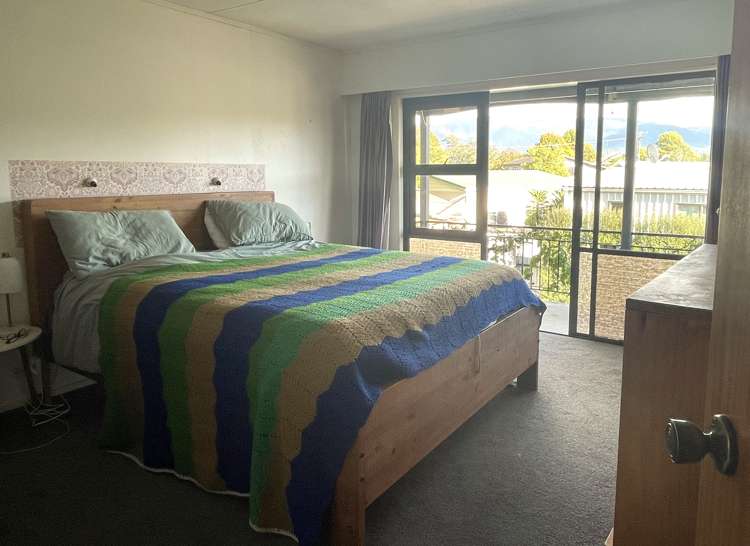 14 Sunbelt Crescent Takaka_10