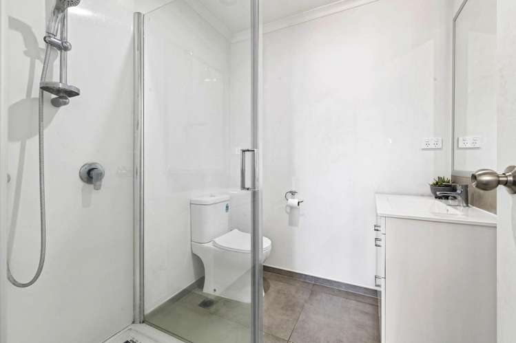 2 Harore Road Takanini_11