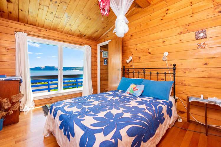 24 Koutu Beach Road Opononi_11