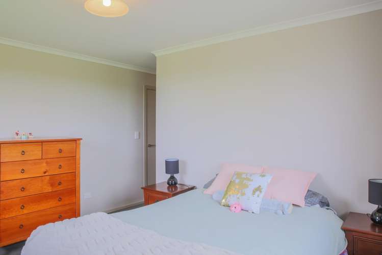 166 Wilcox Road Seaward Bush_25