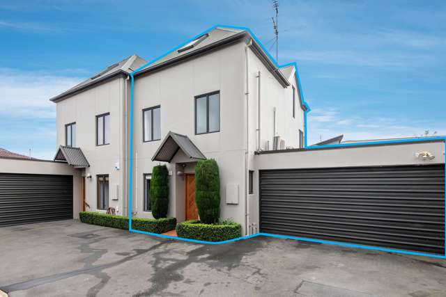 Cityside Comfort, Zoned for the Best!