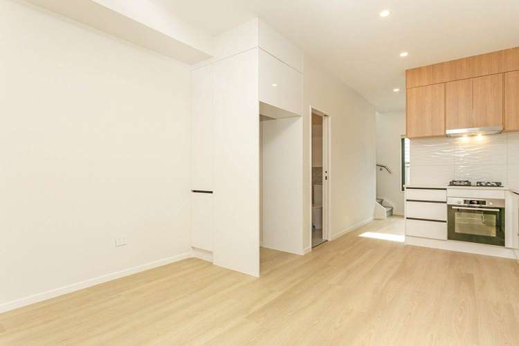 32B Windermere Crescent Blockhouse Bay_2