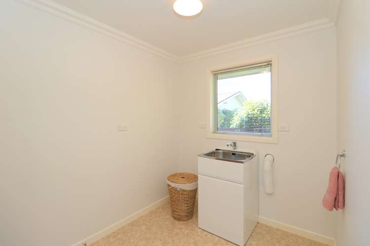 49 Salford Street Windsor_24