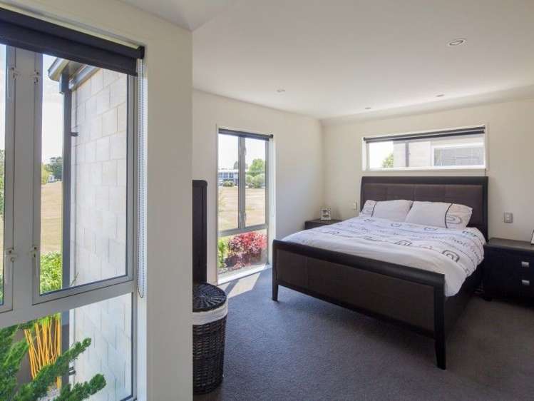 15a Pavilion Crescent Hillmorton_14