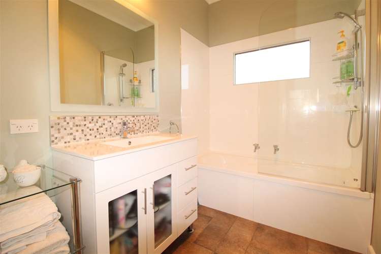 28 Andrew Street Marchwiel_7