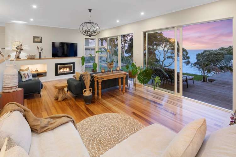 867 Whangaparaoa Road Manly_7