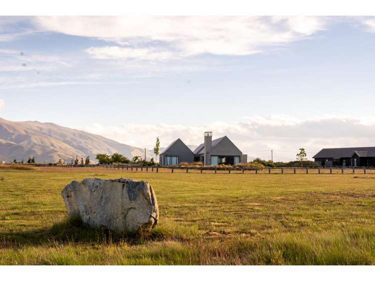6 Cameron Place Twizel_7