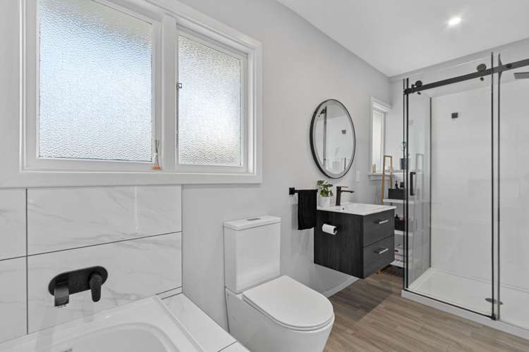 3 Wycola Avenue Hei Hei_12