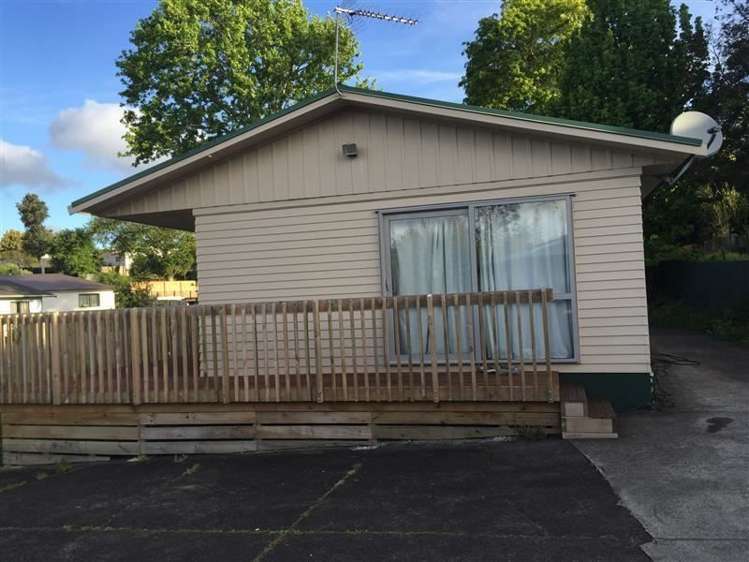 17 Aronui Terrace Kelston_11