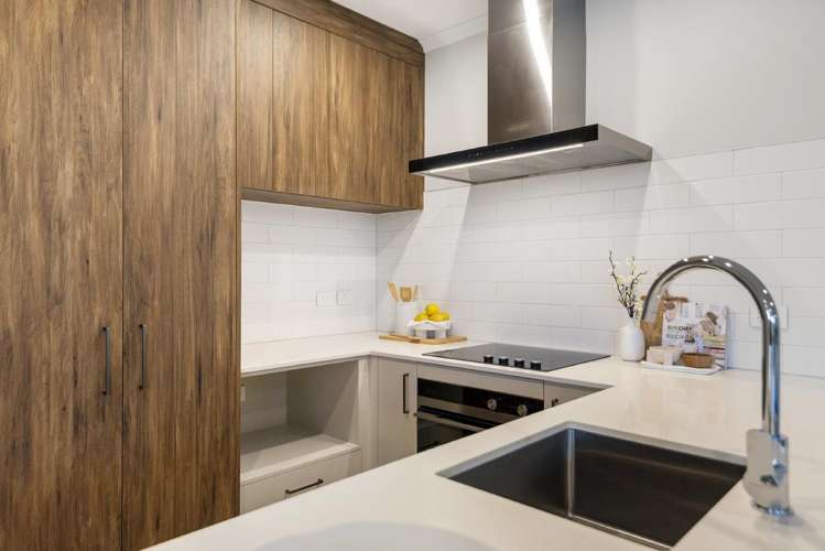 8/7 Parapara Place Albany_1