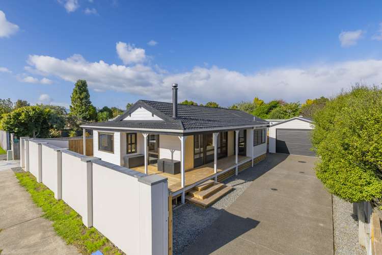 8a Hurley Road Paraparaumu Beach_17