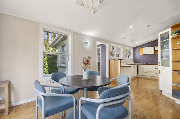 82 The Drive Epsom_7
