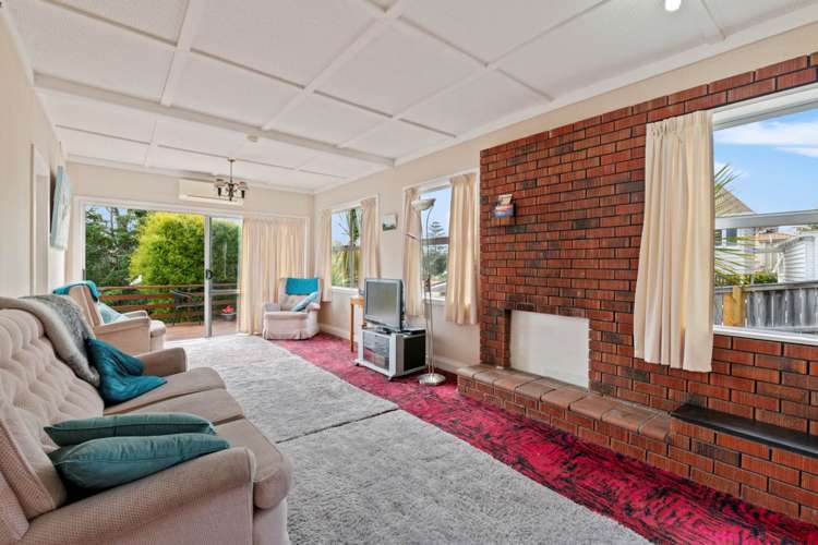 5 Lyons Avenue Murrays Bay_5