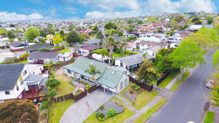 29 Sikkim Crescent Clover Park_18