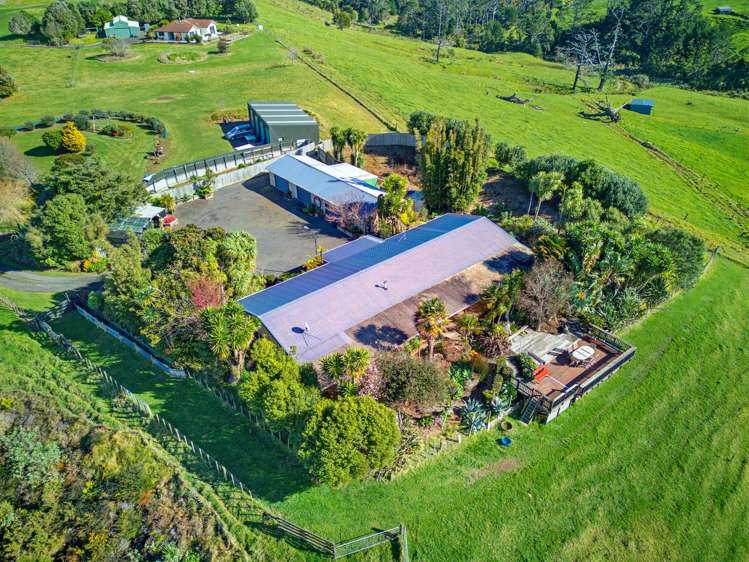 996 Awhitu Road Waiuku_24
