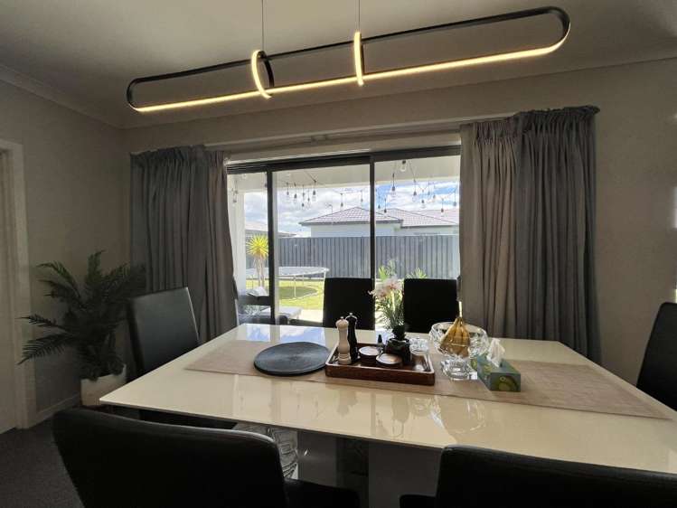 4 Hikawera Drive 10481_6