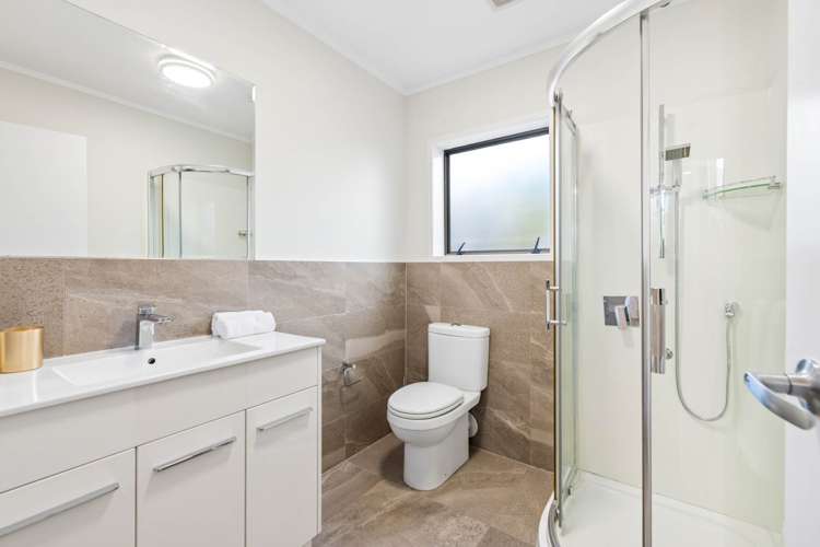 13A Bramley Drive Farm Cove_19