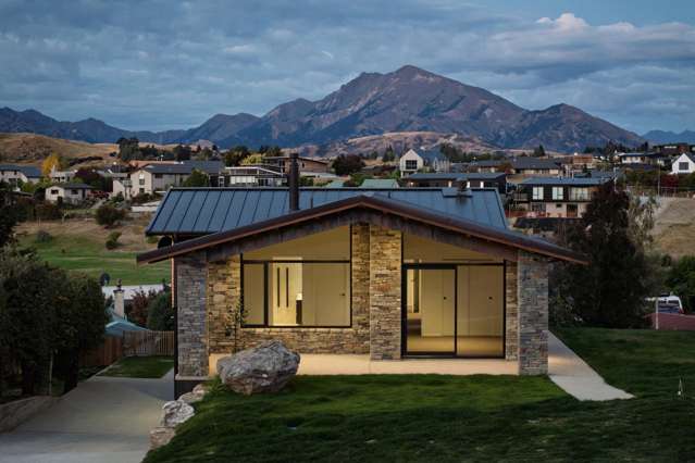 93 Plantation Road Wanaka_1