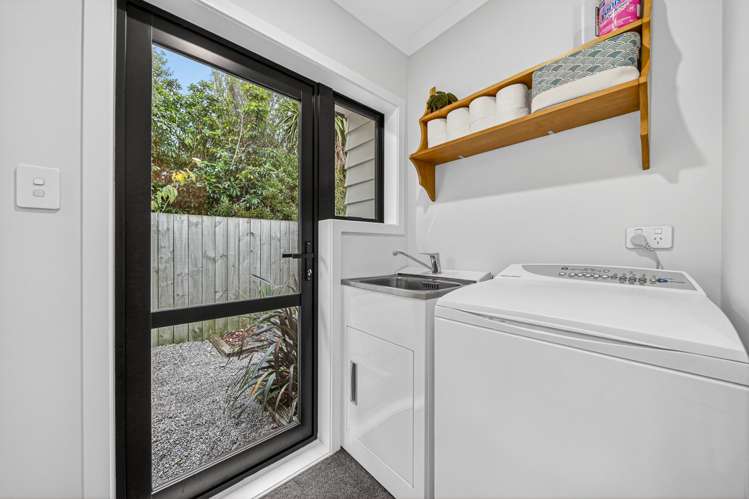 3 Huia Way Featherston_16
