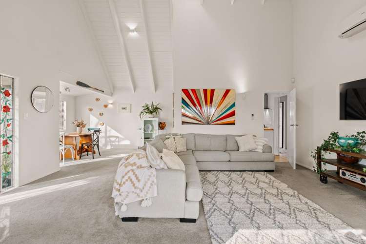 8 Langstone Street Welcome Bay_7