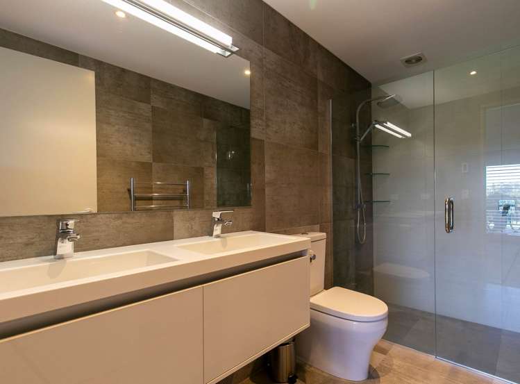 32 Catalina Bay Drive Hobsonville_10