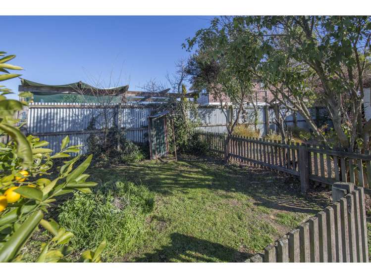 34 Seadown Crescent Amberley_11