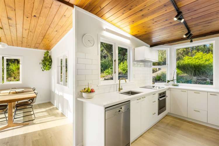 105 Bodhisattva Road Waitoki_5