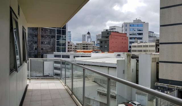 5b/8 White Street Auckland Central_3