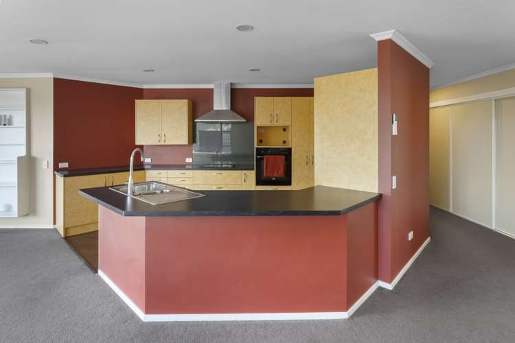 58 Washbourn Drive Richmond_6