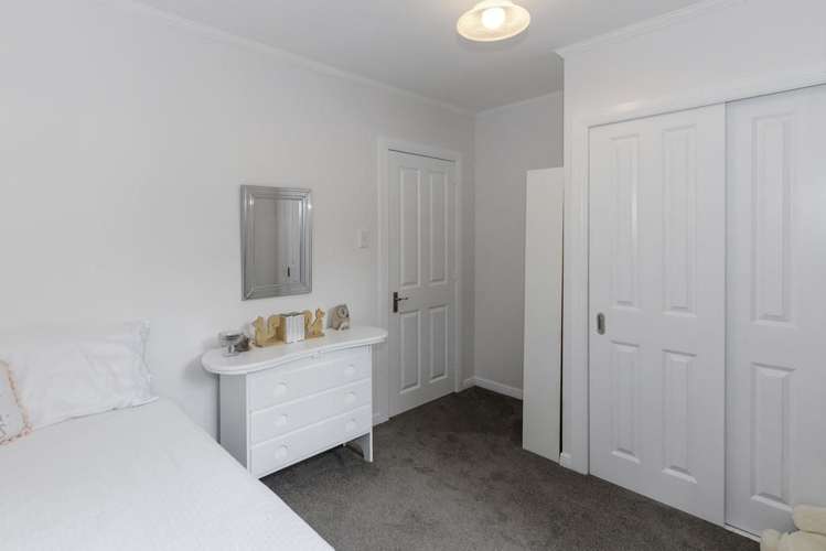 127 Woodlands Park Road Titirangi_13