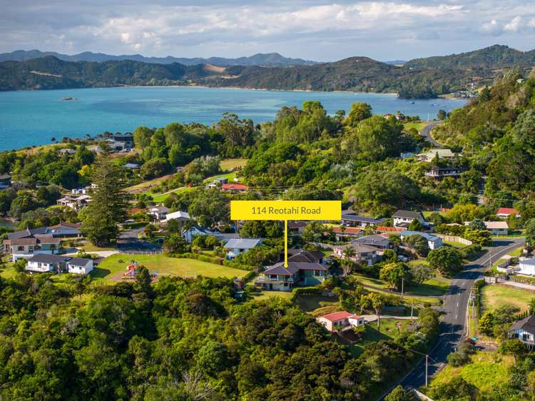 114 Reotahi Road_4