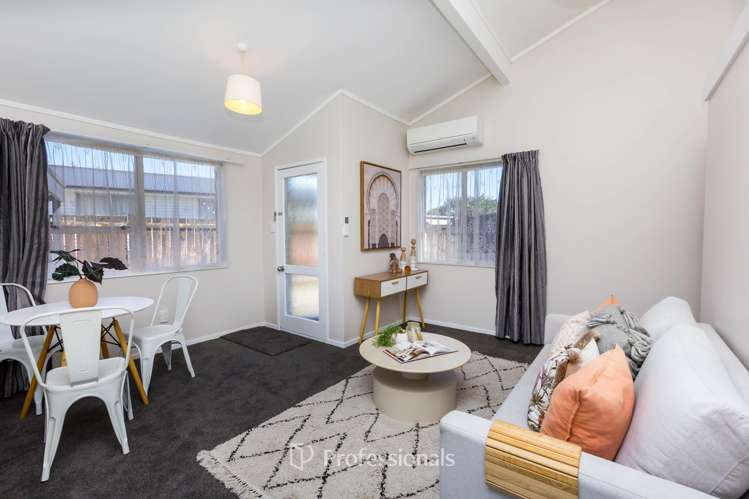 22B Akron Grove Totara Park_5