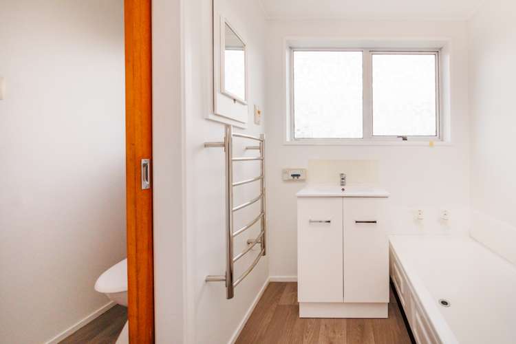 7 Saturn Crescent Milson_16