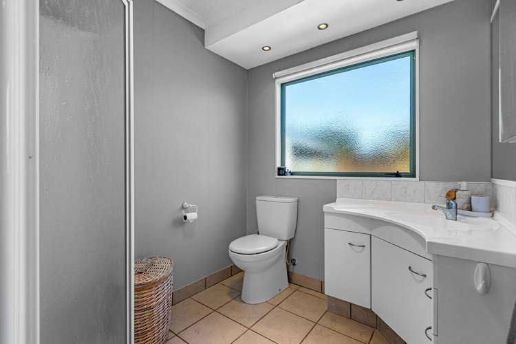 108 Palm Beach Boulevard Papamoa_13