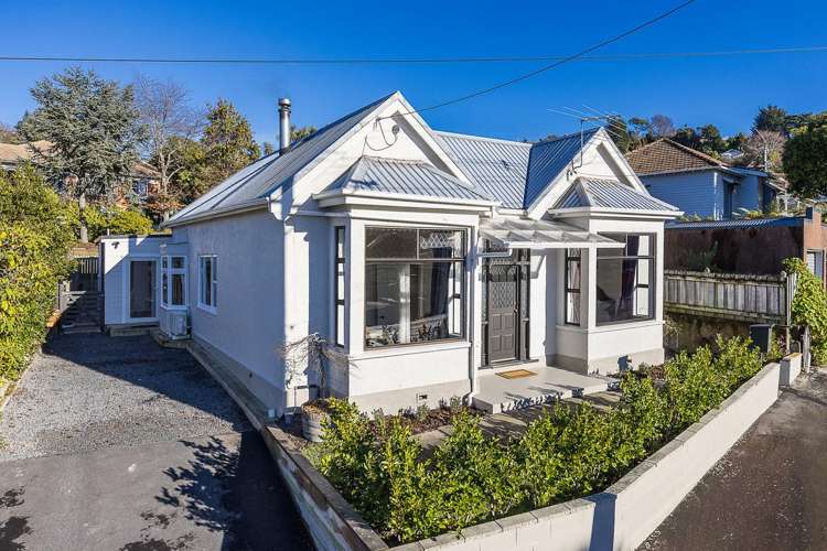 11 Hazel Avenue Caversham_21
