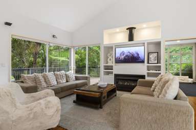 14 Tiffany Close_4