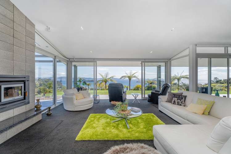 47 Sarahs Hill Hahei_9